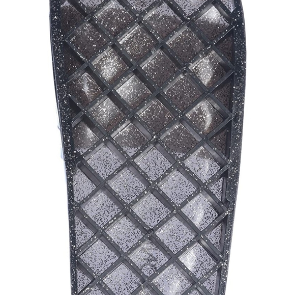 Flip Flops ( These Run Small) - Picture 2 of 4